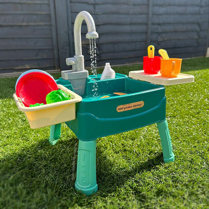 Children's Indoor/Outdoor Standing Sink